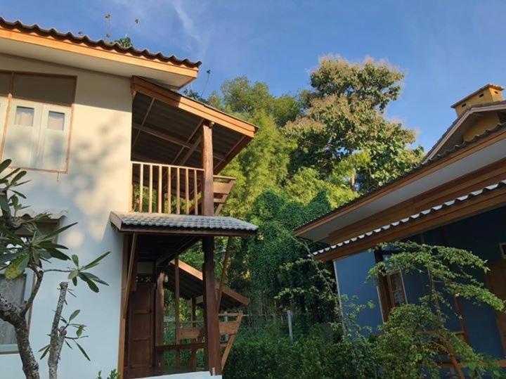 Paiyannoi Guesthome Чиангмай Экстерьер фото